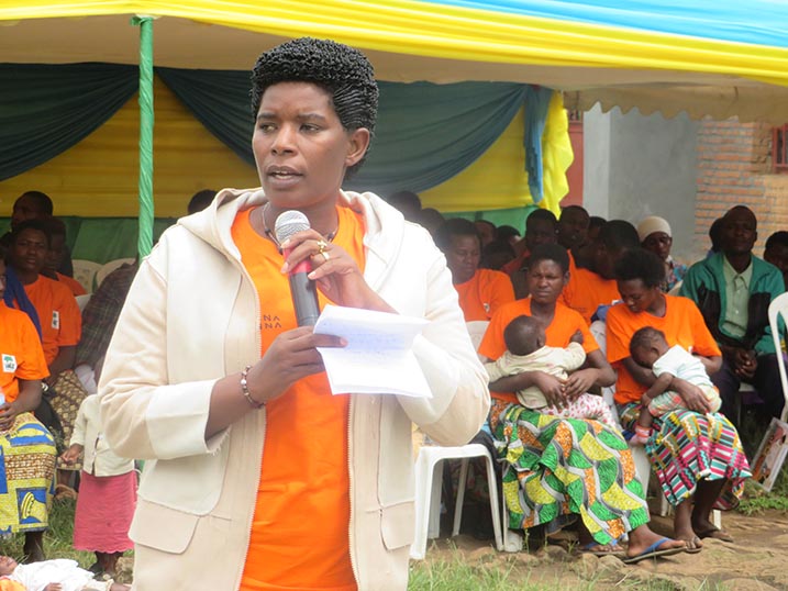 Umuyobozi w'akarere ka Burera Uwambajemariya Florence 