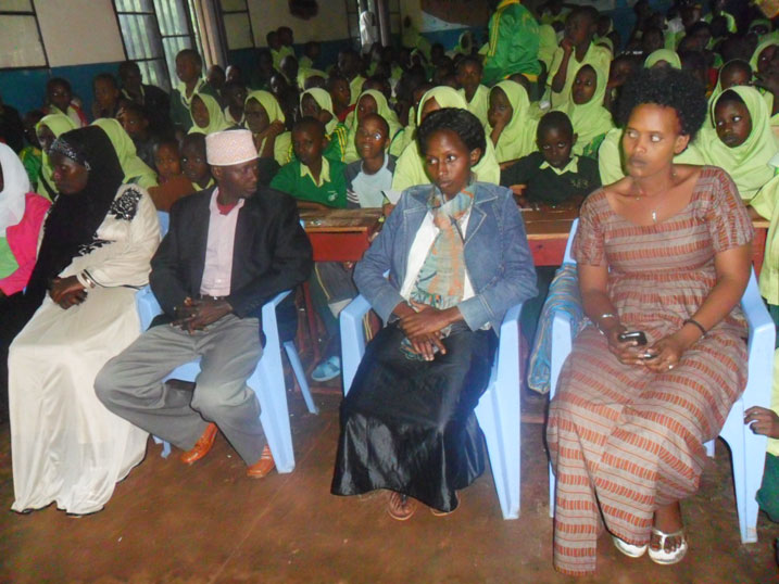 Mbere yuko abana bajya mu biruhuko babanza guhabwa impanuro.