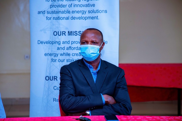 Visi Perezida wa REG VC Mbonera Michel na we ari mu bahagurukanye n'ikipe