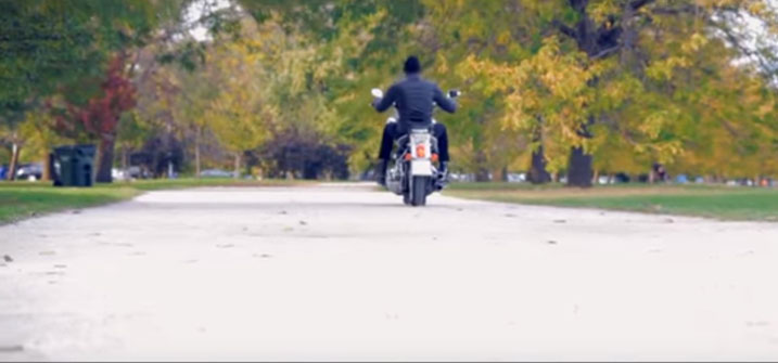 Indirimbo irangira Meddy agiye wenyine kandi yahoze aririmba ko atari buve aho batari kumwe.