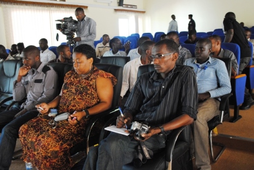 Bamwe mu banyamakuru bitabiriye ikiganirio n