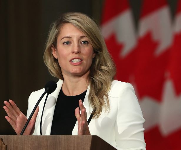 Minisitiri Mélanie Joly