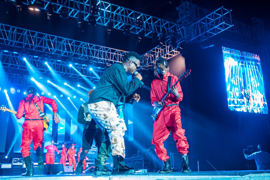 Symphony Band ni yo yacuranze muri iki gitaramo