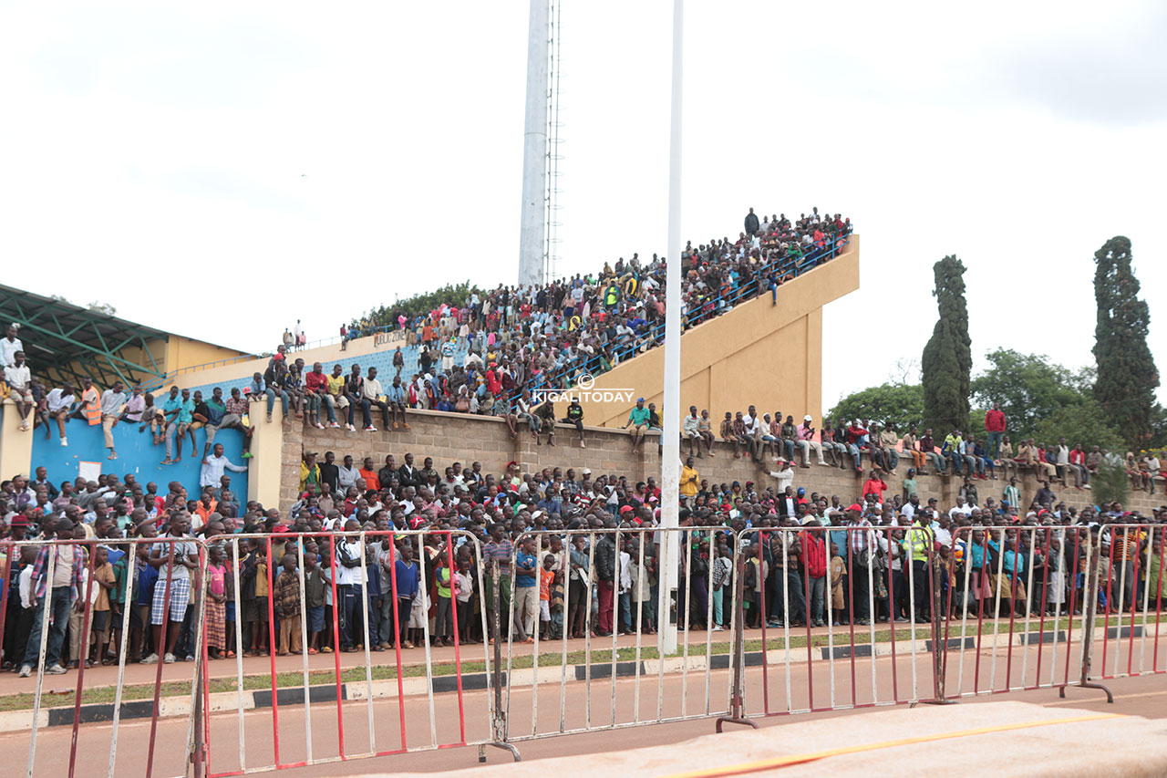 Abafana mu karere ka Huye baba ari benshi