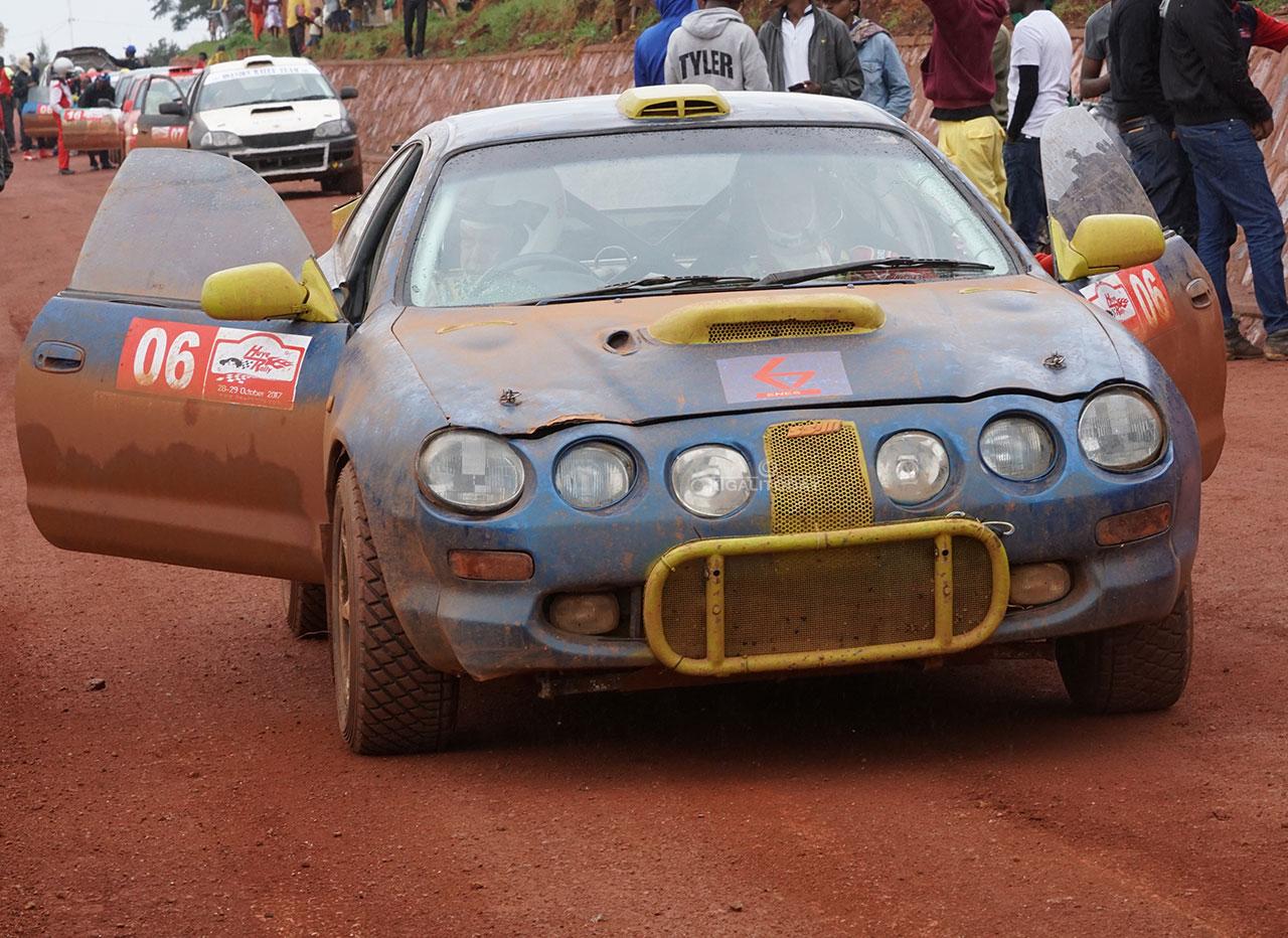 Imodoka zibanza kugenzurwa mbere yo guhaguruka