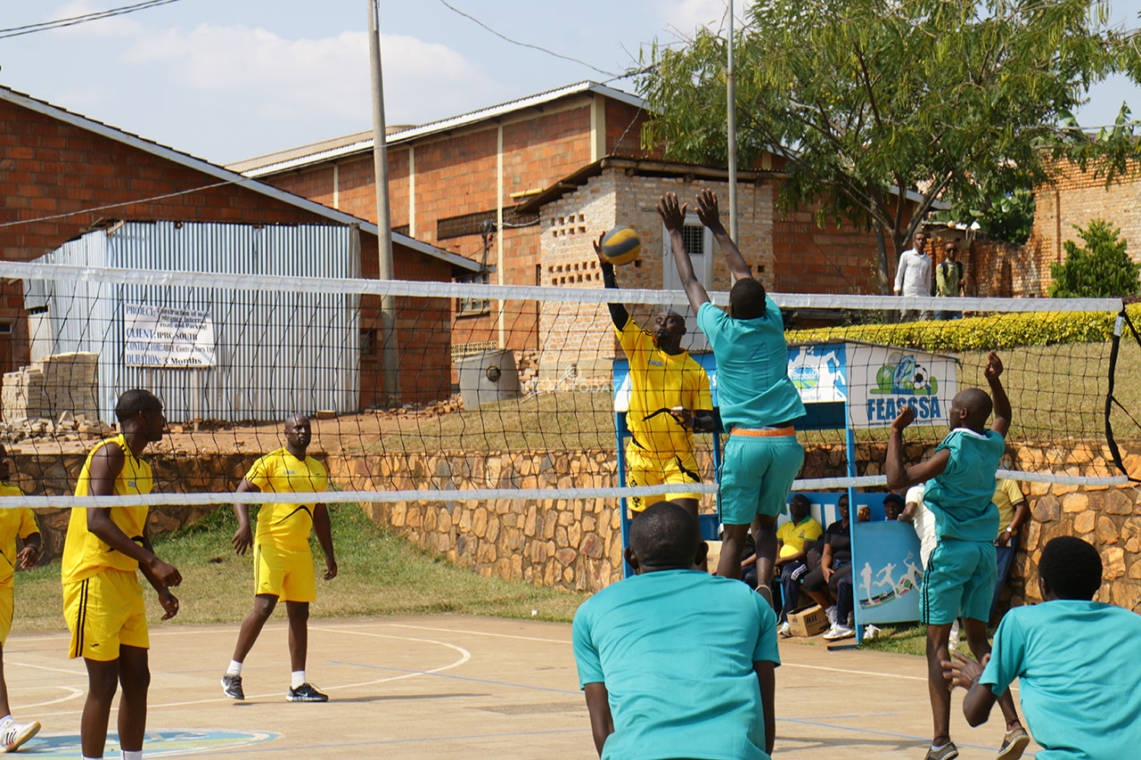 Iyi mikino yabereye ku bibuga byinshi bya Huye na Gisagara