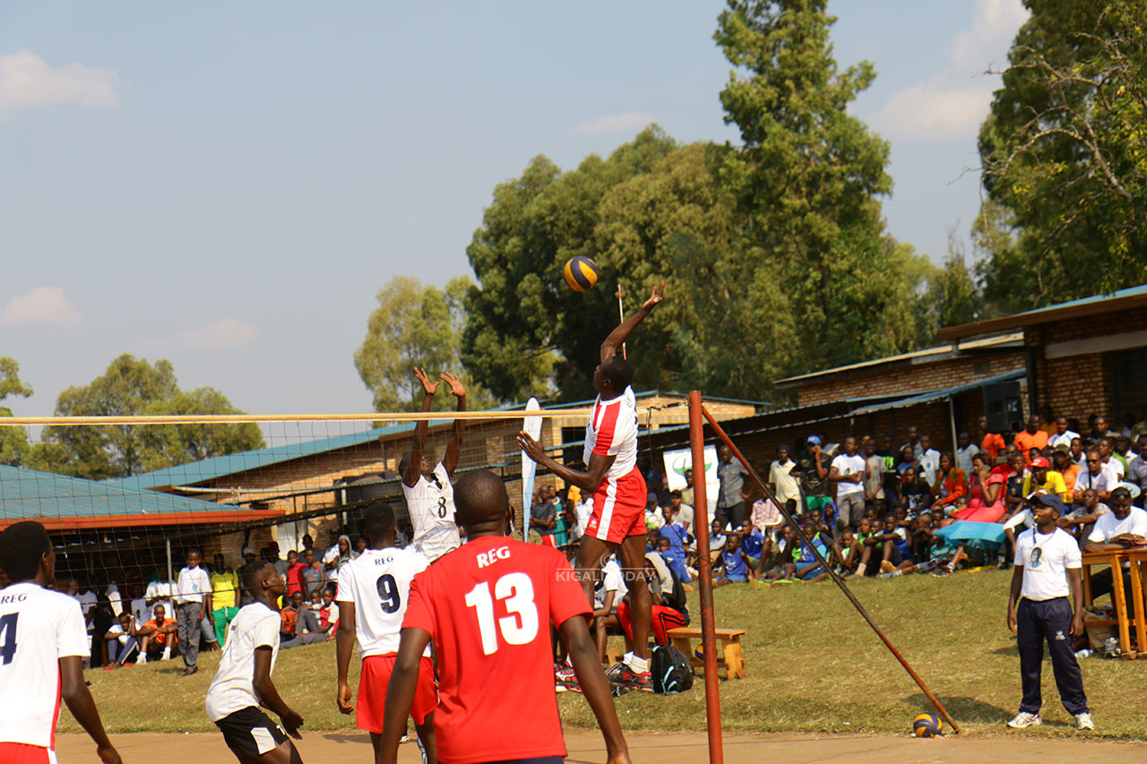 Umukino wa nyuma wahuje APR Vc na REG wari urimo guhangana cyane