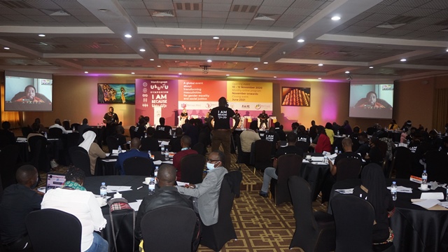 Ni Inama ihuje abantu bake, abandi bari hirya no hino ku isi bayikurikira hifashishijwe ikoranabuhanga ry'iya kure