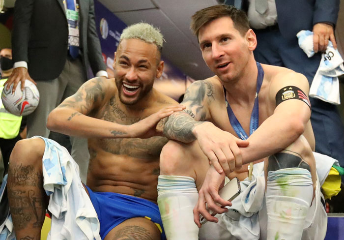 Messi na Neymar nyuma y'umukino