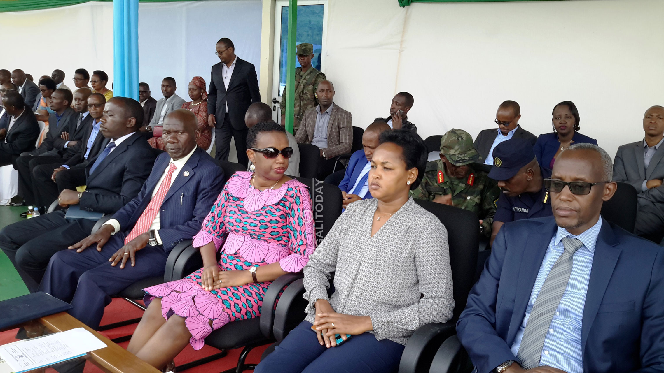 Leta iragira inama Abanyarwanda yo kwihangira imirimo kuko itahaza isoko ry'abakeneye akazi bose mu Rwanda