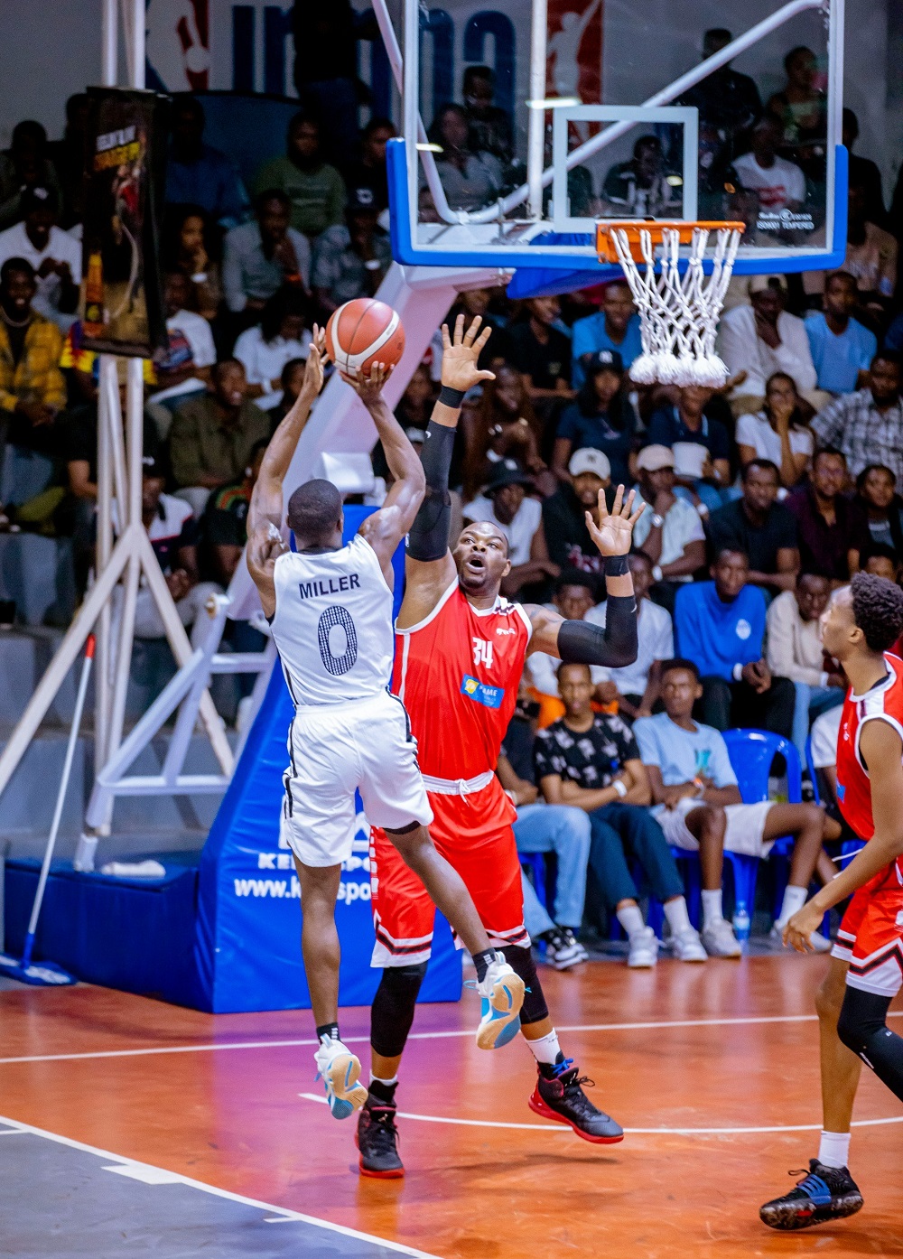 Pitchou Manga ahanganye na Miller