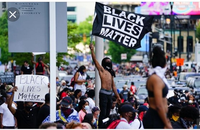 Barasaba ko ubuzima bw'abirabura buhabwa agaciro