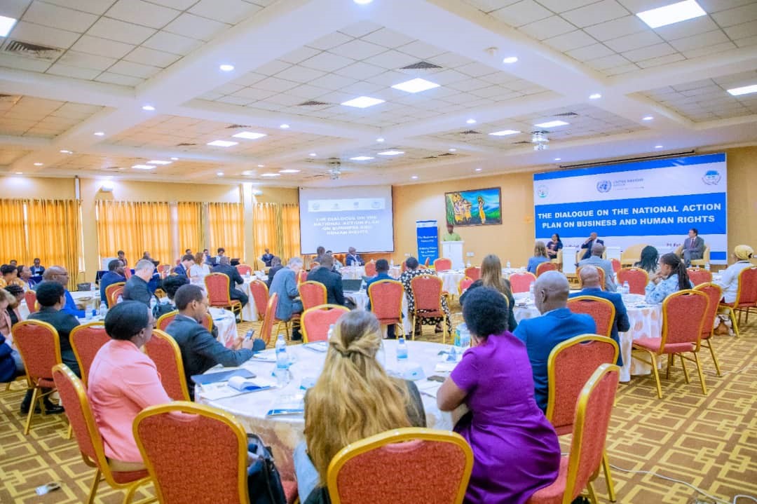 Ibiganiro byitabiriwe n'abantu batandukanye