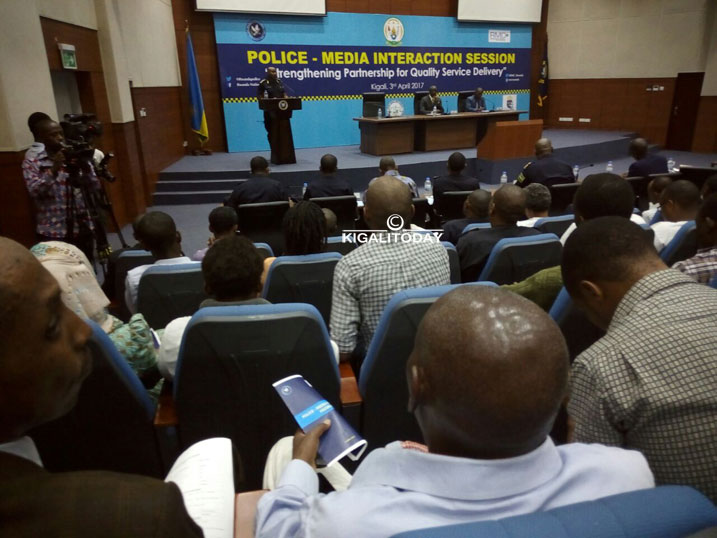 Abanyamakuru basobanuriwe byinshi kubijyanye n'izi mpanuka z'inkongi mu magereza