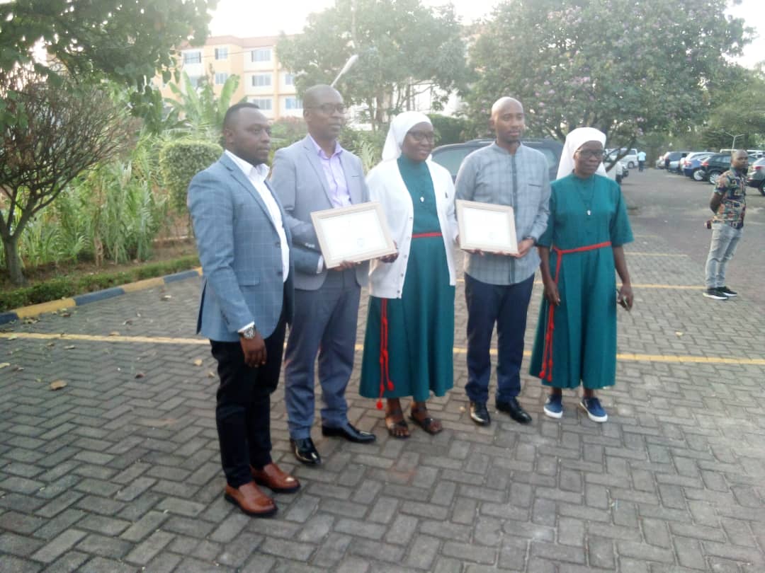 MININFRA yashimiye abagize uruhare mu kuzana izi modoka mu Rwanda