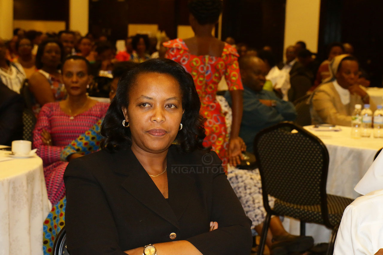 Minisitiri w'Uburinganire n'iterambere ry'umuryango Nyirasafari Espérance