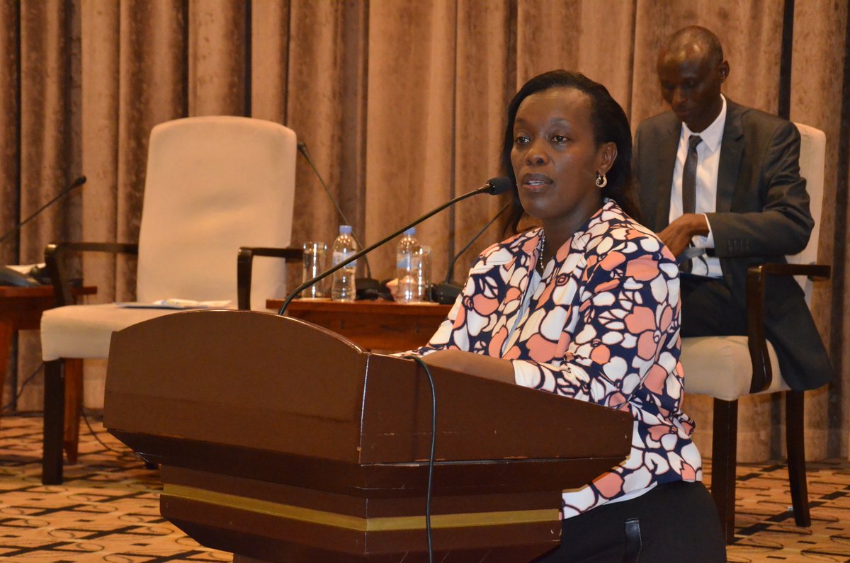 Minisitiri Dr Gashumba avuga ko abamamaza ibikorwa by