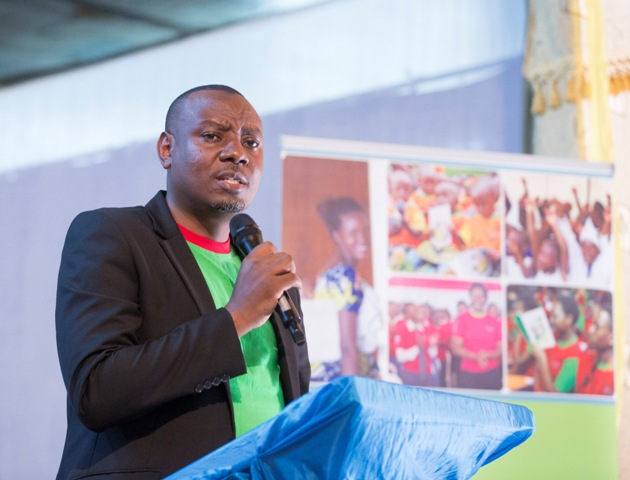 Munyakazi Isac Yasabye uru rubyiruko kurangwa n'ikinyabupfura