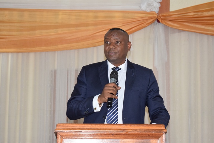 Minisitiri Isaac Munyakazi yasabye ko imyigire y'abana ikurikiranwa umunsi ku munsi