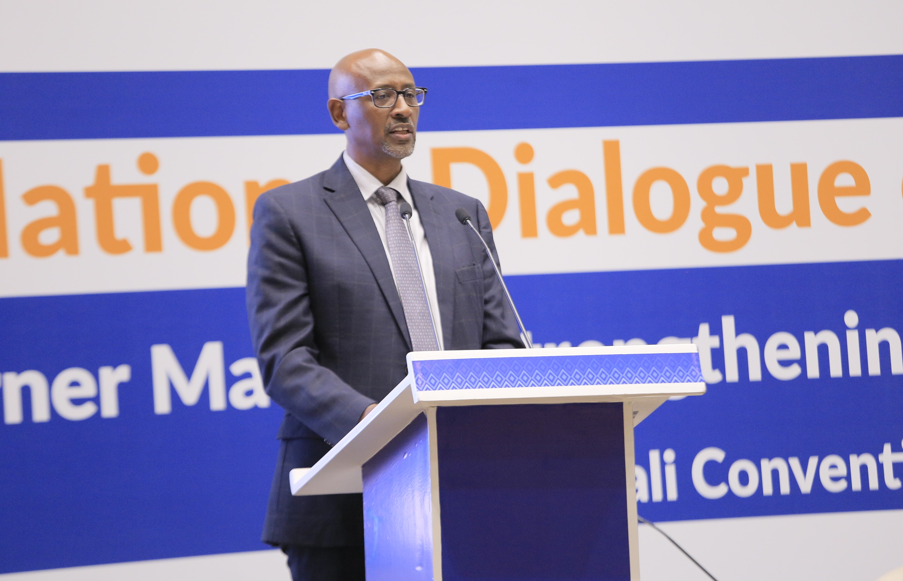 Minisitiri Joseph Nsengimana avuga ko ibigo bifasha abana bafite ubumuga bitaraba byinshi