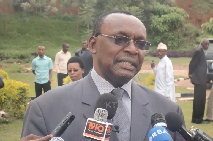 Minisitiri Kanimba avuga ko kwishyira hamwe bikemura ibibazo byinshi.