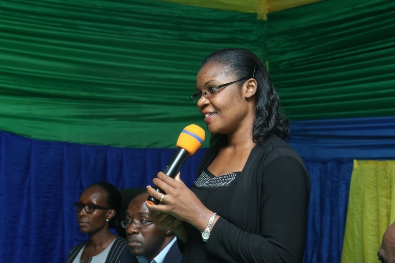 Minisitiri Uwizeye avuga ko intambwe NEP Kora Wigire igezeho ishimishije