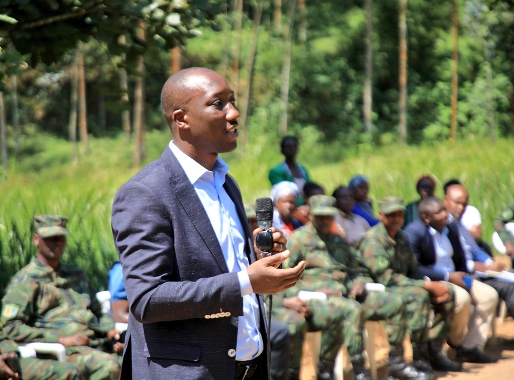 Minisitiri w'Ibikorwa remezo Dr. Jimmy Gasore