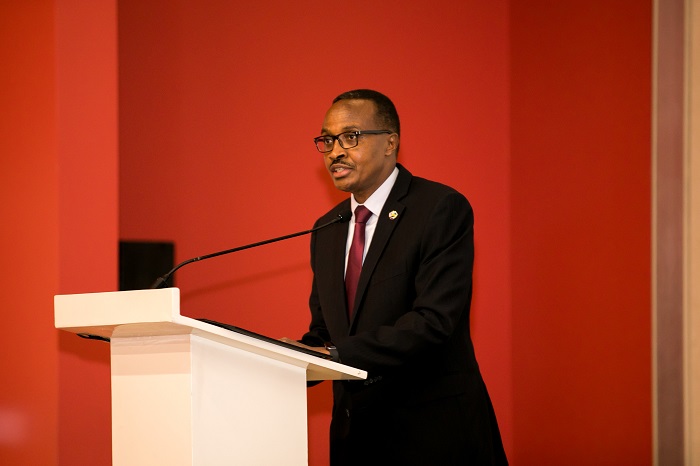 Minisitiri w'Ingabo Maj. Gen Albert Murasira