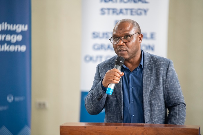 Minisitiri Jean Claude Musabyimana ni we wasoje ayo mahugurwa