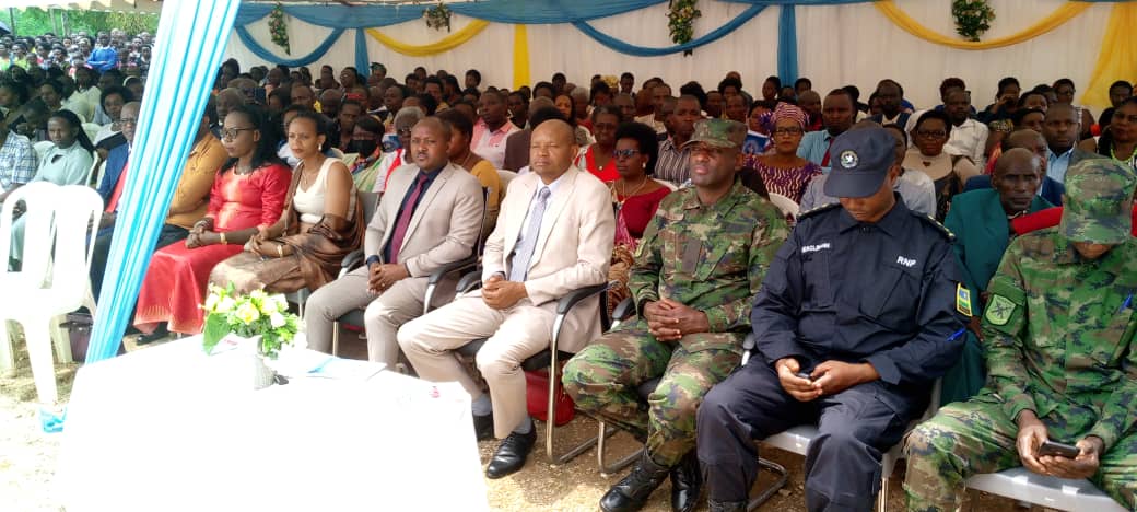 Abayobozi bari bitabiriye barimo n'inzego z'umutekano