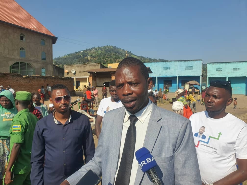 Mpayimana Philippe yagejeje imigabo n