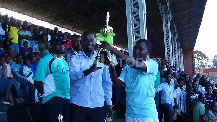 Mu bakobwa TTC- MUhanga niyo yatwaye igikombe mu marushanwa "Amashuri Kagame Cup".