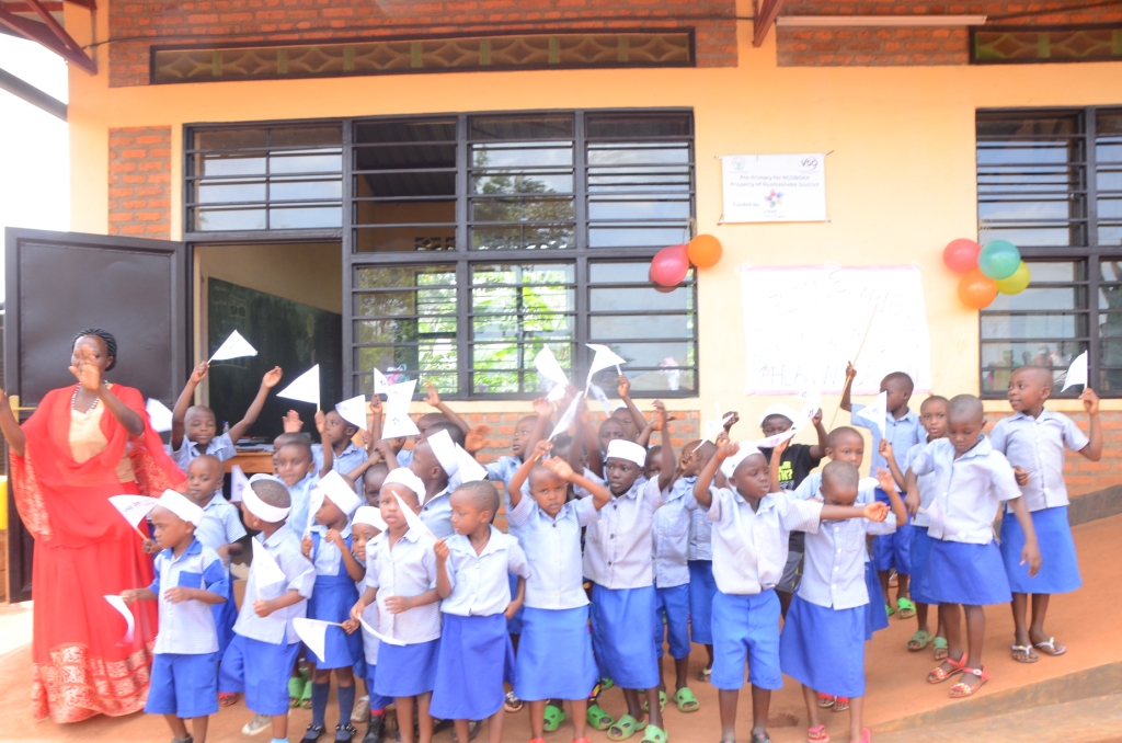 Mu bana 18.175, abagera ku 8.063 nibo gusa biga