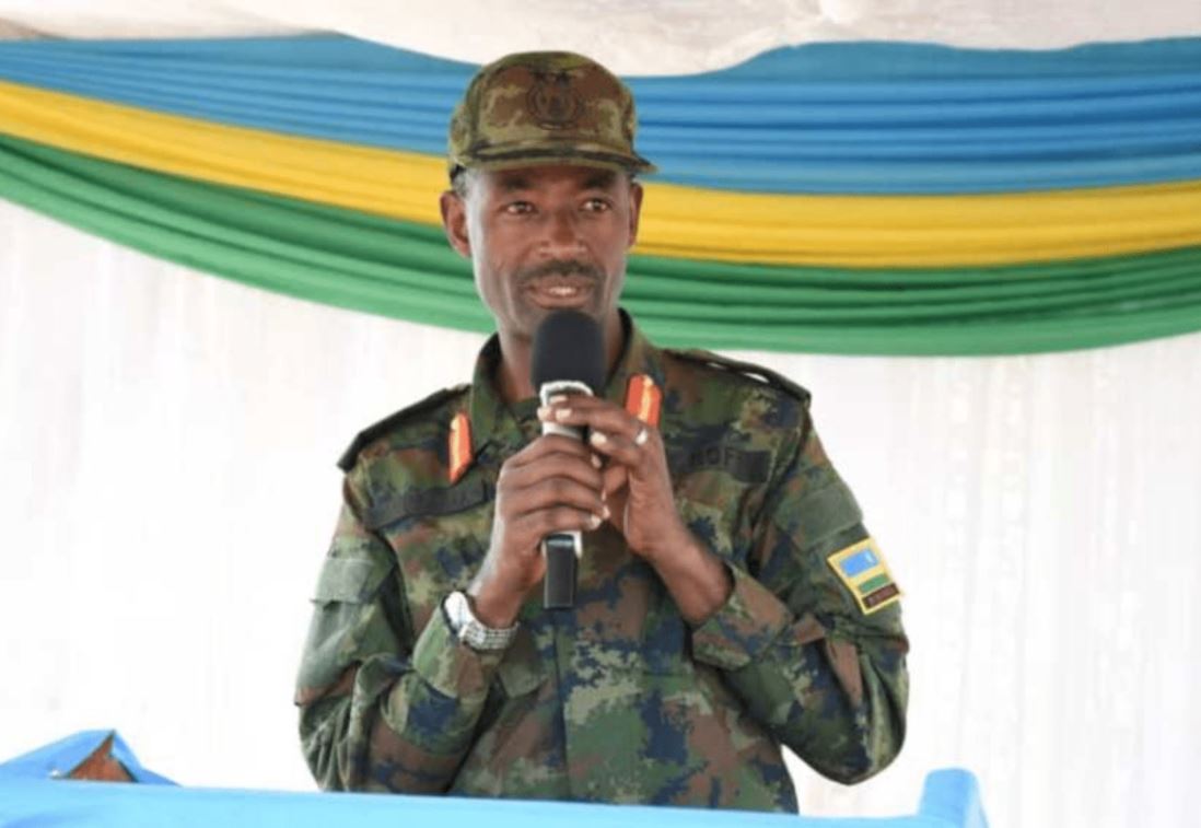 Major General Mubarakh Muganga yahawe ipeti rya Lt General 