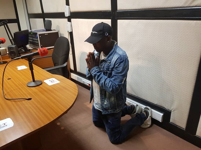 Muchoma yasabye abamukunda kumushyigikira kurushaho