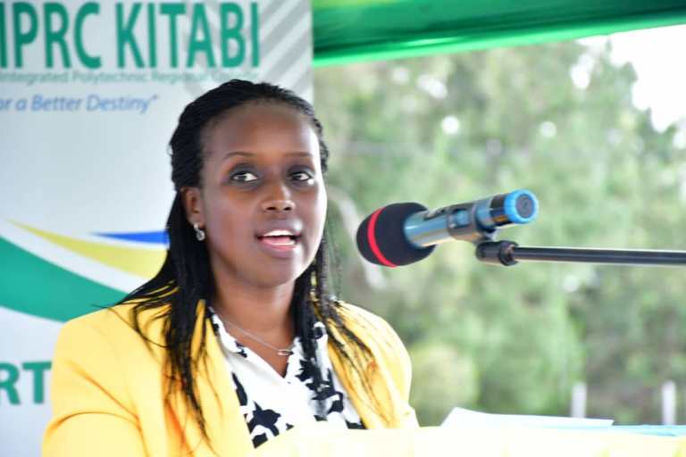 Dr. Sylvie Mucyo yavuze ko ubushobozi bashyikirijwe buzabafasha kongera umubare w'abiga imyuga neza