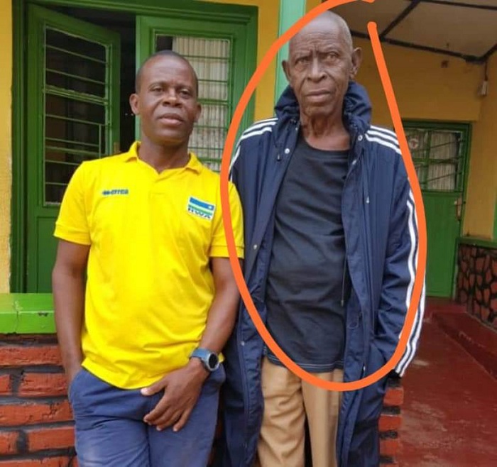 Mudeyi Modeste n'umuhungu we Mudeyi Dieudonné. Mudeyi Modeste ni we wabyaye Muvara Valens na ba Mudeyi bandi