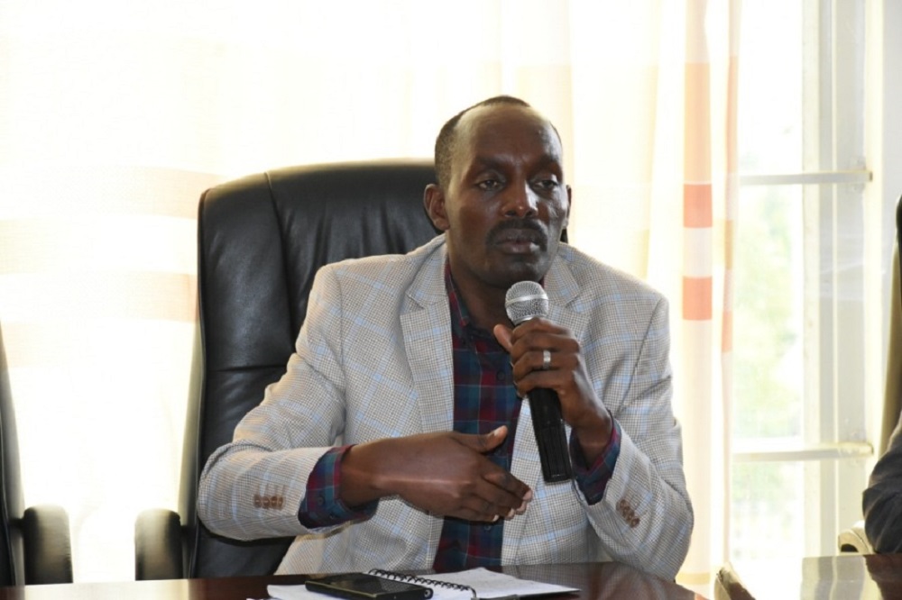 Umuyobozi wa NRS, Fred Mufulukye