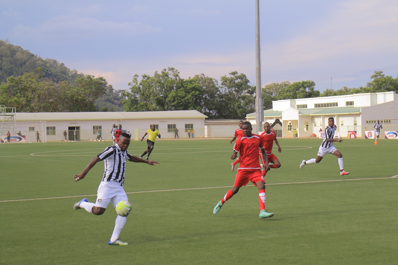 Muhadjili atanga umupira wavuyemo igitego