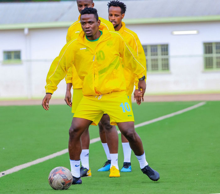 Muhadjili Hakizimana nawe ari mu myitozo