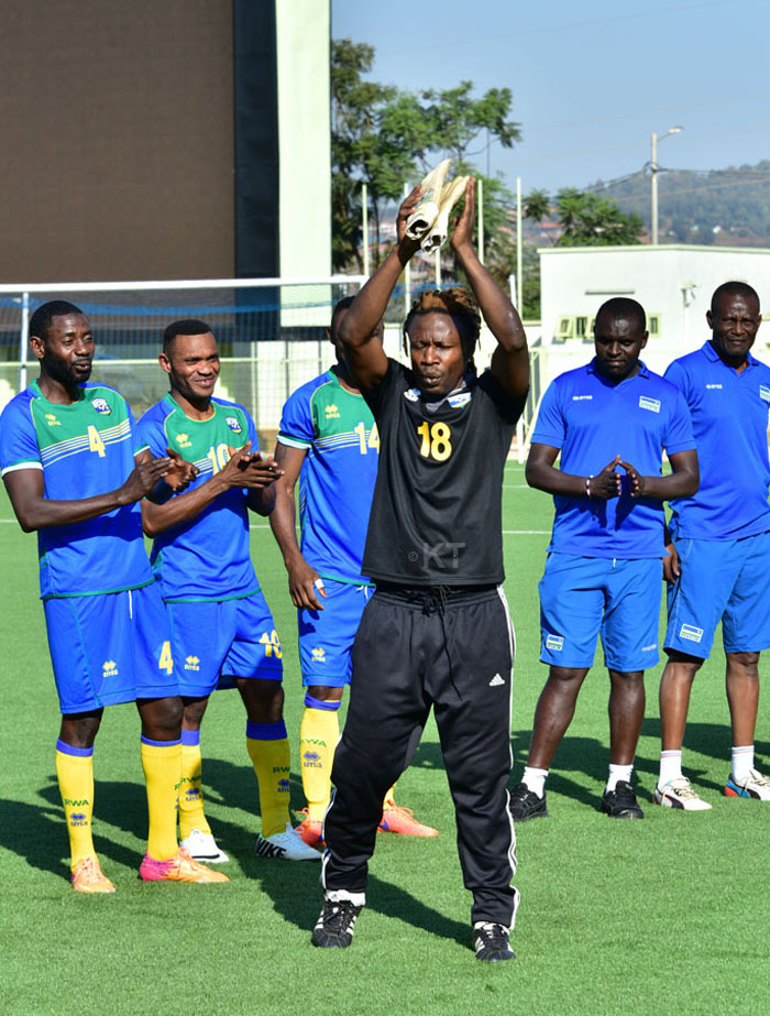 Mouhamud Mossi ari mu bakinnyi bafashije Amavubi kubona itike ya CAN 2004