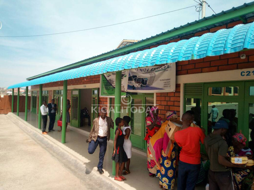 zimwe muri izi nzu zatangiye gukorerwamo