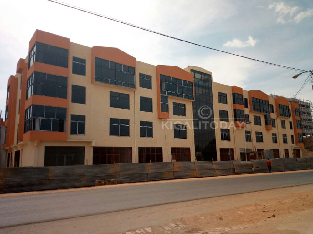 Iyi nzu izakorerwamo ubucuruzi bw'ingeri zose