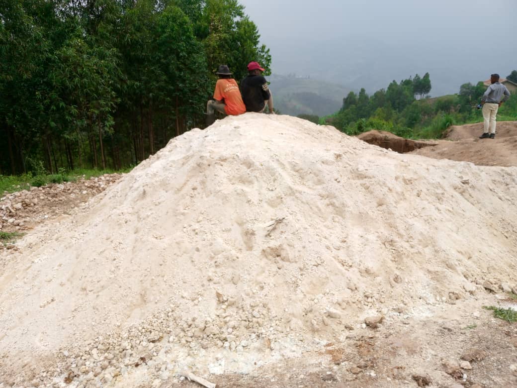 Baravana itaka mu myobo ngo barebe ko bamugeraho