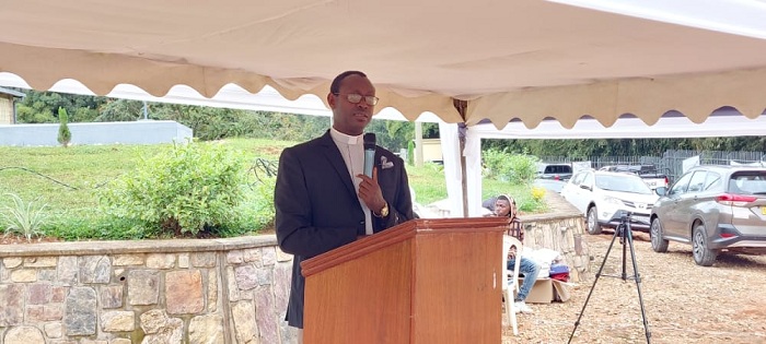 Padiri Kayisabe avuga ko ejo heza h'Igihugu hatashoboka igihe ubumwe bwabura