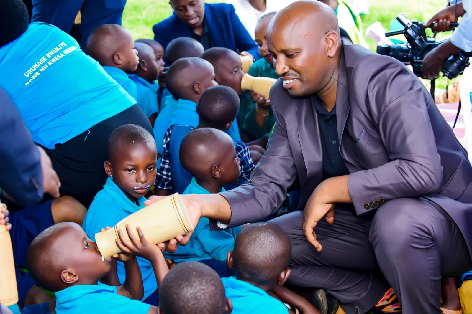 Guha abana amata ni bumwe mu buryo bwo kunoza imirire