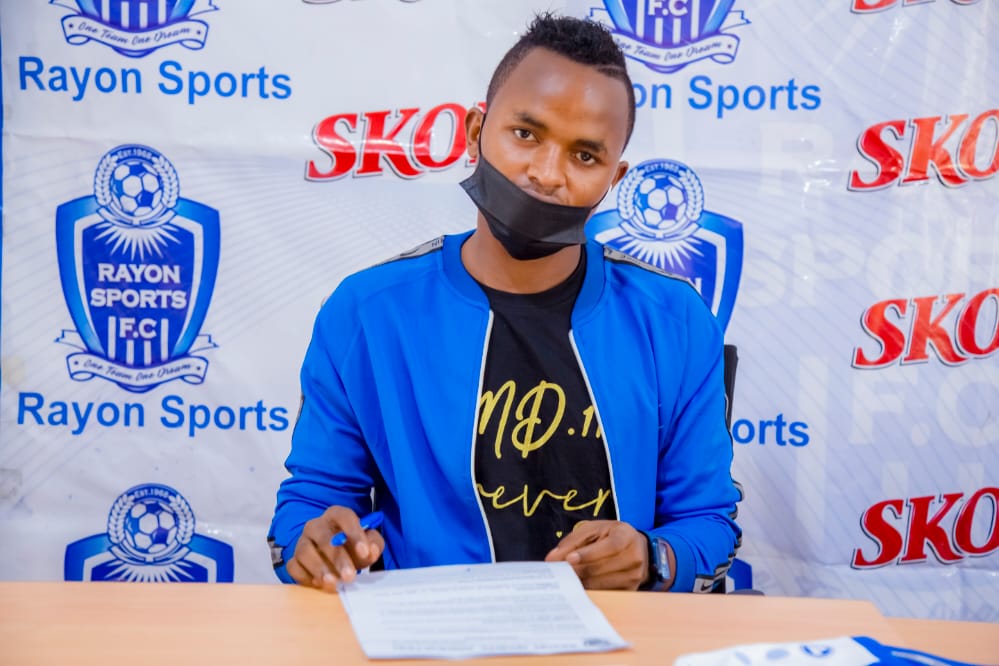 Muhire Kevin asanga muri Rayon Sports bagomba kongera kwiyubaka