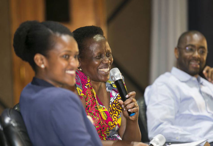 Esther Mujawayo (ufite indangururamajwi)