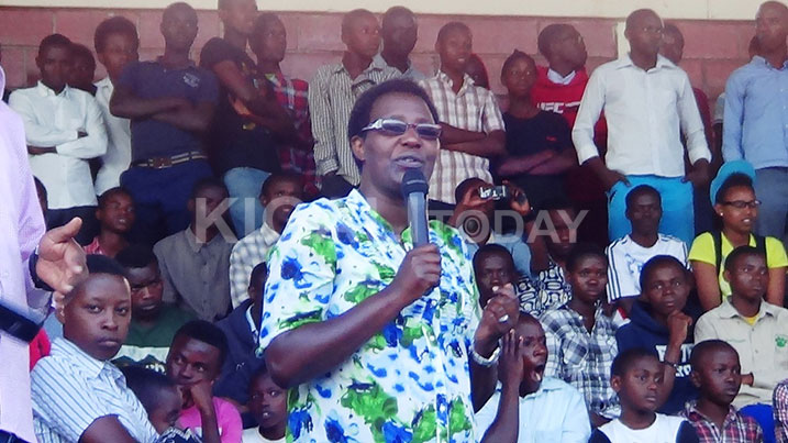 Mukagatana avuga ko amarushanwa Kagame Cup azatuma amakipe yo mu Rwanda aca ukubiri no guhaha abakinnyi kandi abanyeshuri bakiga gukorera hamwe.