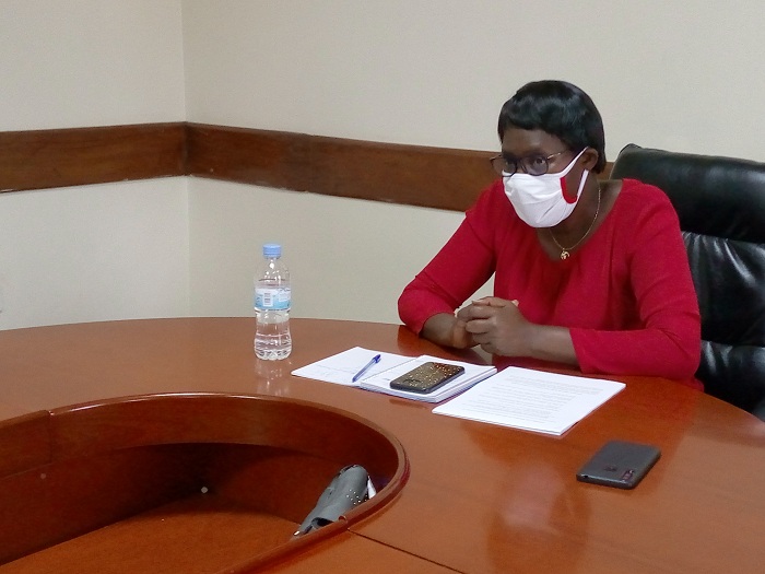 Mukagatana Fortunée avuga ko kwigisha abaturage ari uguhozaho